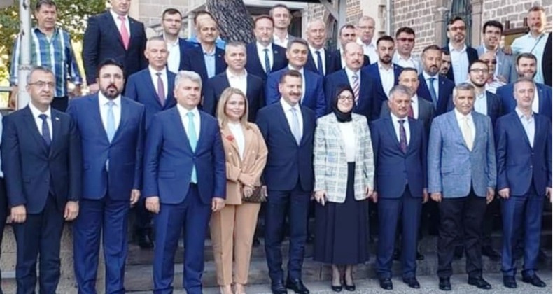 AK Partili Kayaalp’ten Ayvalık Belediyesi’ne “Doğalgaz” tepkisi