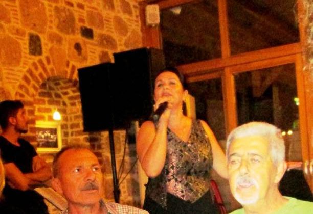 Ayvalık’ta Mesut Duran Derneği’nden Cumhuriyet Balosu