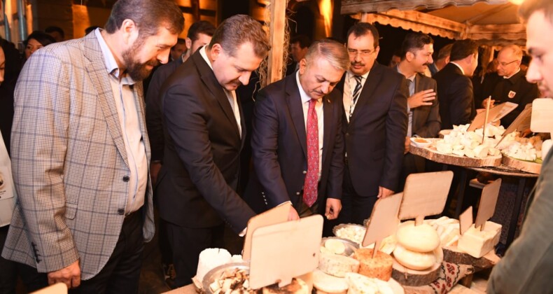 ‘50 PEYNİRLİ ŞEHİR BALIKESİR’İN LANSMANI GERÇEKLEŞTİRİLDİ