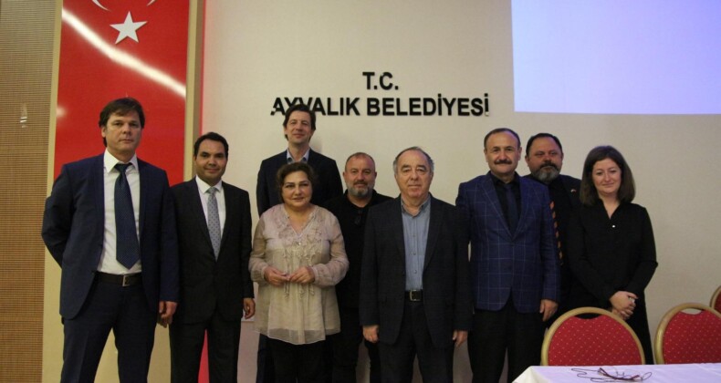 “AYVALIK DEPREMSELLİĞİ 2” PANELİ KÜÇÜKKÖY KÜLTÜR MERKEZİNDE YAPILDI