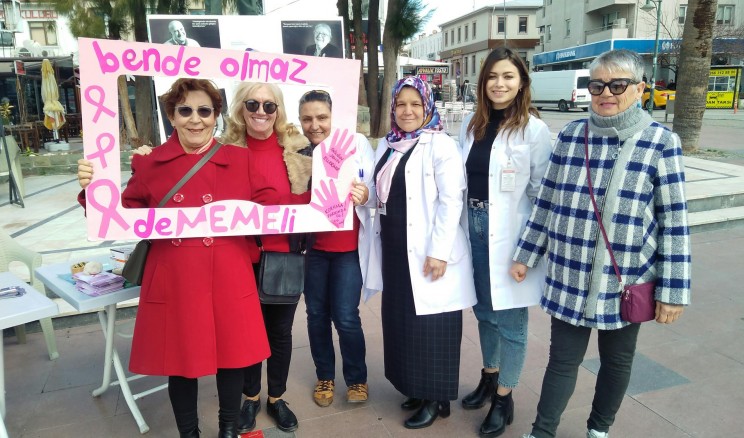 Ayvalık’ta İlçe Sağlık Müdürlüğü’nden kansere karşı farkındalık çalışması