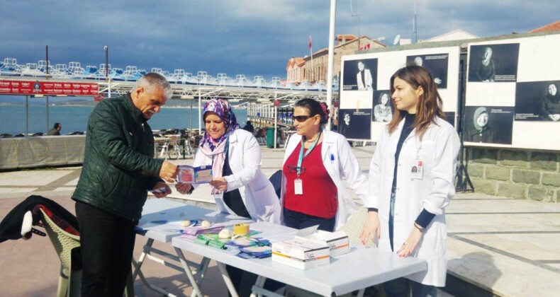 Ayvalık’ta İlçe Sağlık Müdürlüğü’nden kansere karşı farkındalık çalışması