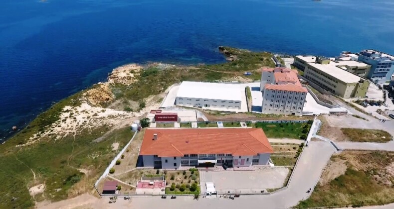 Geleceğin denizciliğine yeni Barbaros Hayrettin’ler yetiştiriyorlar