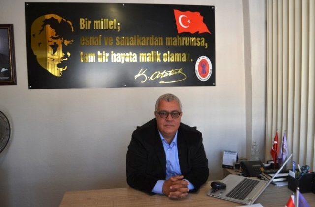 Ayvalıklı esnaflardan Vefa Sosyal Destek Grupları’na “Alışverişlerinizi bizden yapın” çağrısı