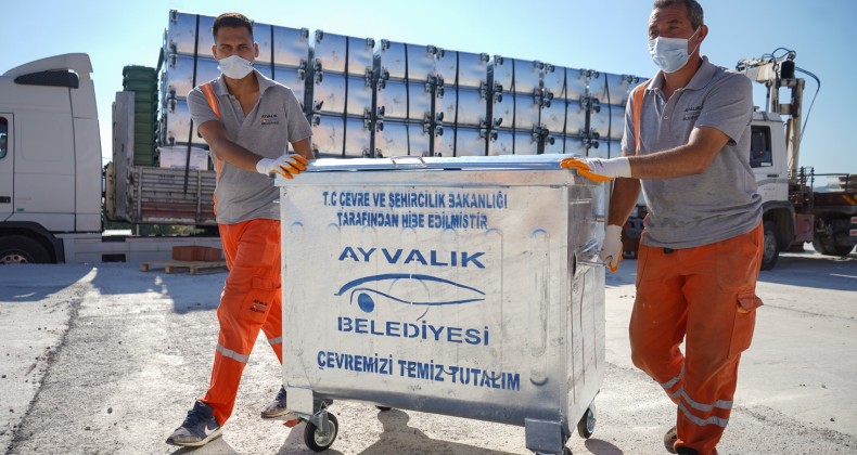 Ayvalık’a 650 yeni çöp konteyneri