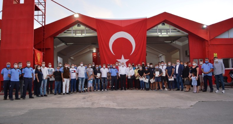 Ayvalık’ta 66 gönüllü itfaiyeci sertifikalarına kavuştu