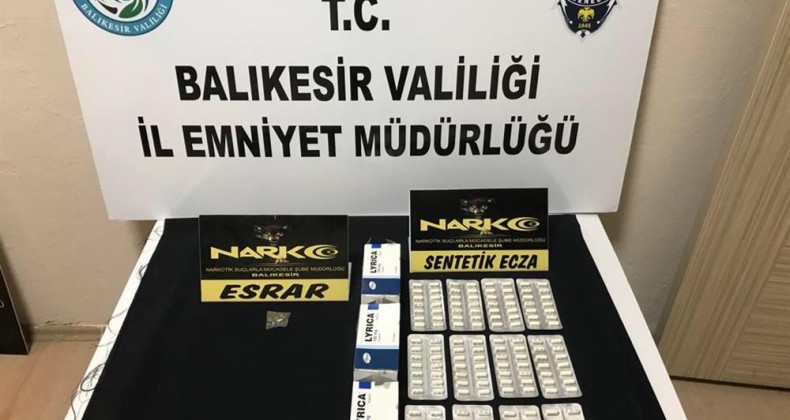 Balıkesir merkez ve Ayvalık’ta uyuşturucu operasyonlarında 9 zanlı ele geçirildi