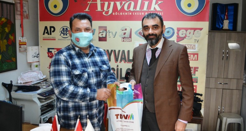 Ayvalık Müftüsü Önal gazetecileri unutmadı