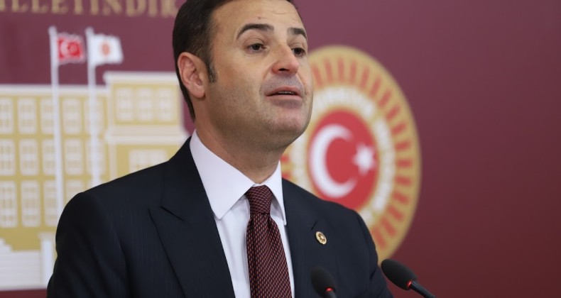 CHP GENEL BAŞKAN YARDIMCISI AHMET AKIN, “VATANDAŞIN MAAŞ ARTIŞI CEBİNE GİRMEDEN ERİDİ”