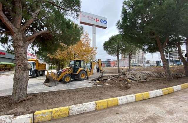 Balıkesir Büyükşehir, kente hem estetik hem de güvenli alan kazandırıyor