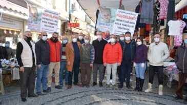 SMA hastası Defne bebek için pazar pazar tezgâh açıp yaptıklarını satıyorlar
