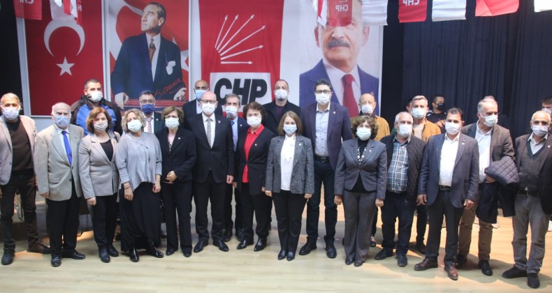 Ayvalık CHP yeni yol haritasını belirledi