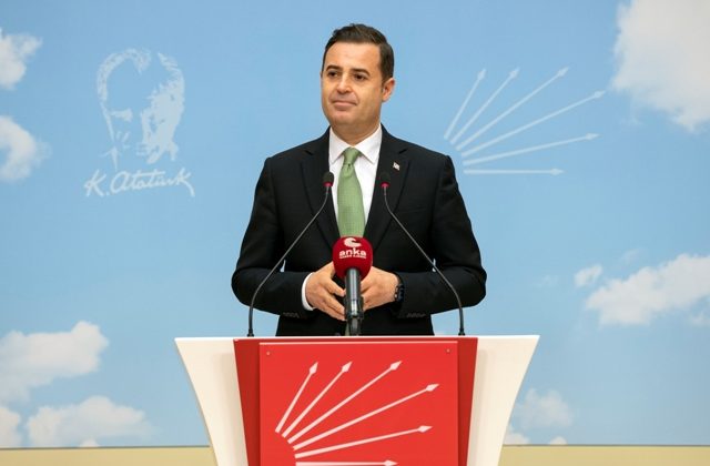CHP GENEL BAŞKAN YARDIMCISI AHMET AKIN, “OTOMATİKLEŞEN ZAMLAR VATANDAŞIMIZI BIKTIRDI”
