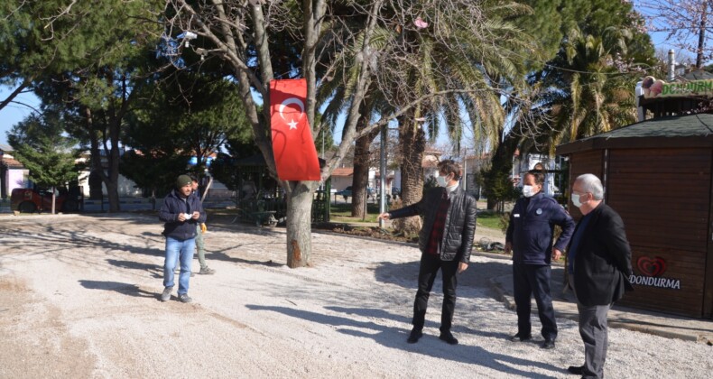 Gömeç Belediyesi bünyesindeki Park Kafe sezona hazırlanıyor