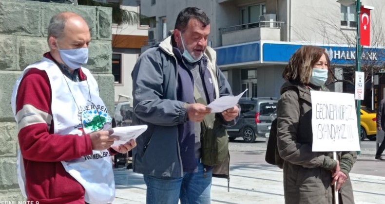 Ayvalıklı emekliler, “Geçinemiyoruz. İsyandayız”