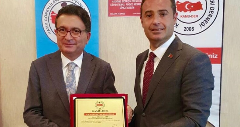 CHP GENEL BAŞKAN YARDIMCISI AHMET AKIN YILIN MİLLETVEKİLİ SEÇİLDİ