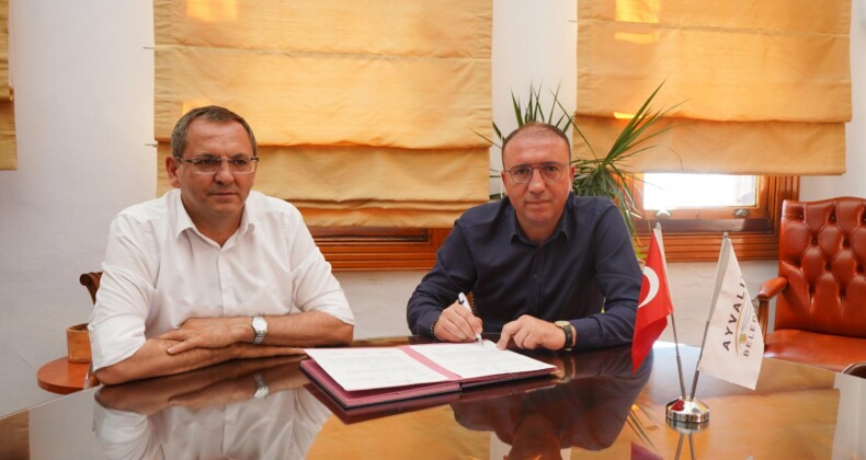 Ayvalık’ta belediye çalışanlarına çifte bayram