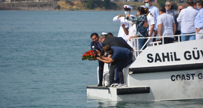 Ayvalık’ta Kabotaj Bayramı buruk kutlandı