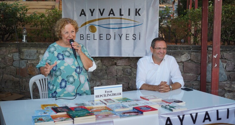 Ayvalık 1.yaz kitap fuarı açıldı