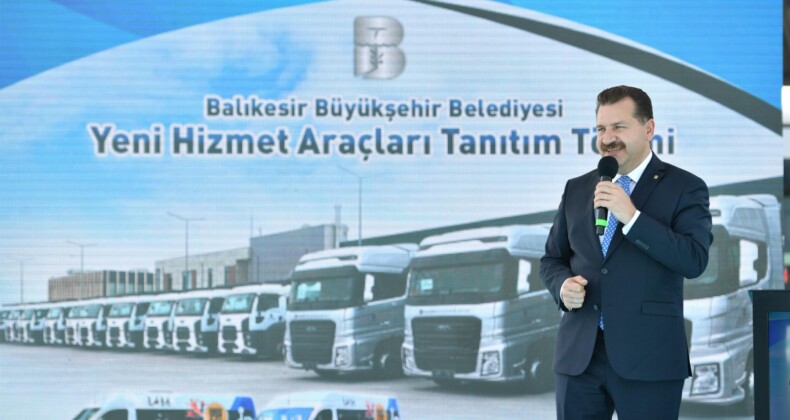 Balıkesir Büyükşehir Belediyesi 35 kamyonu filosuna kattı