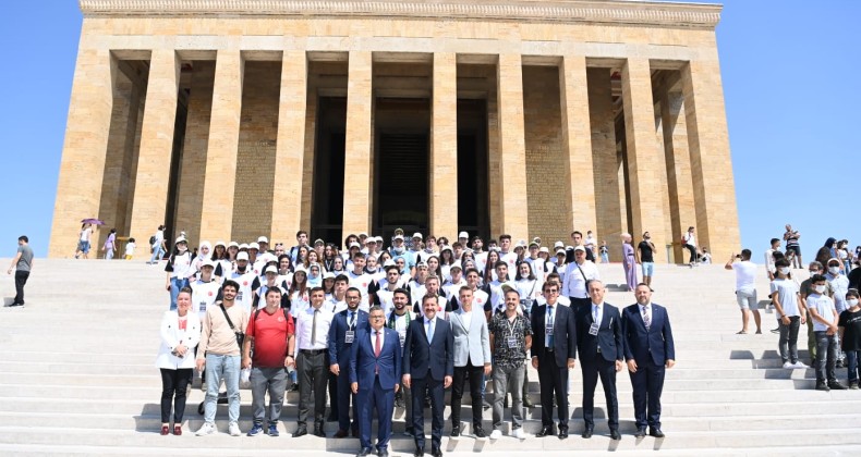 Başkan Yılmaz’dan Anıtkabir ziyareti