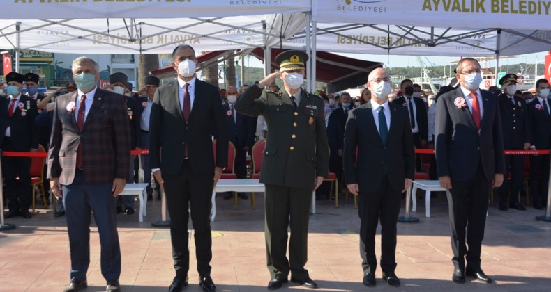 Ayvalık’ta düşman işgalinden kurtuluşun 99. yıldönümü coşkusu