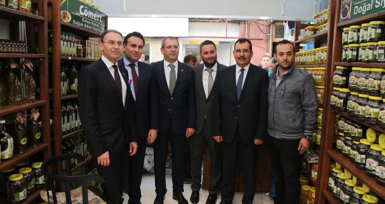 Ayvalık 16. Uluslararası Zeytin Hasat Festivali kaldığı yerden devam edecek