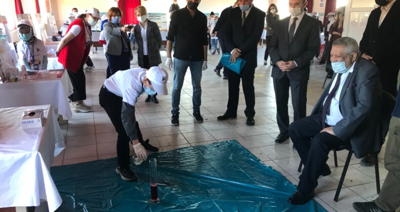 Gömeç Hacıhüseyinler Orta Okulu’nda Tübitak Fuarı