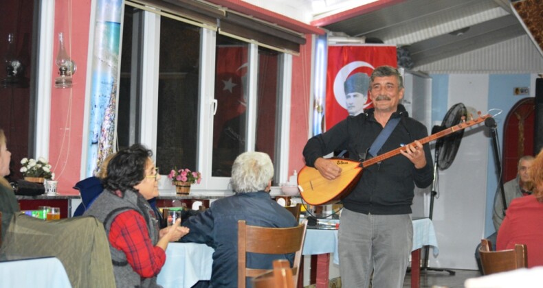 Hem eğlendiler hem yemek yediler hem de prova yaptılar