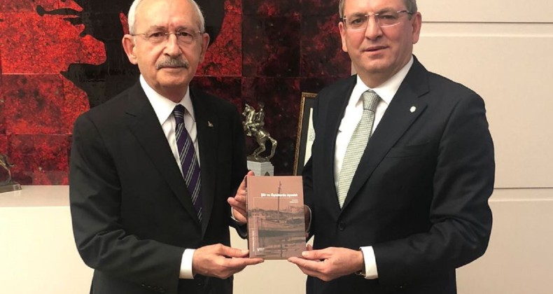 Mesut Ergin CHP lideri Kılıçdaroğlu’nu Ayvalık’a davet etti