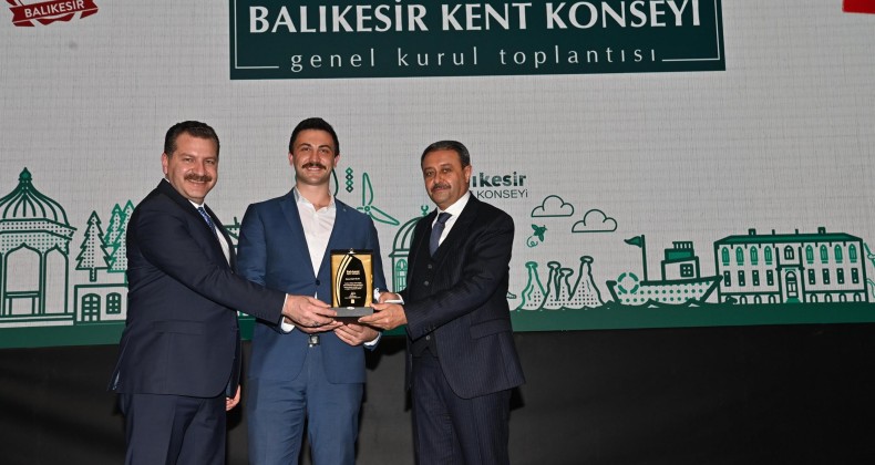Balıkesir Kent Konseyi Başkanı Sabancı güven tazeledi