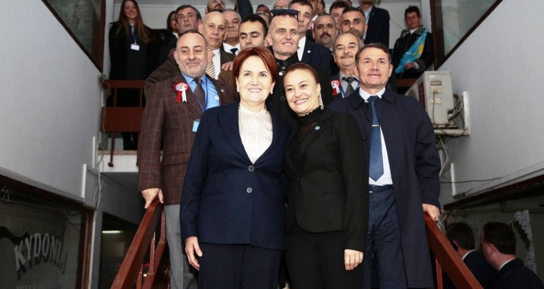 Ayvalık’ta İYİ Parti’den çevre faciasına sert tepki