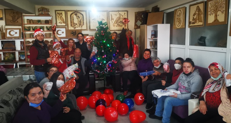 Ayvalık’ta BOED’ten geleneksel yılbaşı kutlaması
