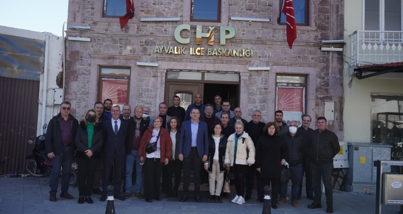 Ayvalık’ta Başkan Ergin icraatlarını anlattı