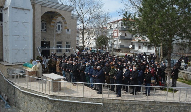 Sadettin Gezen son yolculuğuna uğurlandı