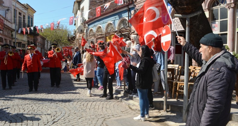 Atatürk’ün Ayvalık’a gelişinin 88’nci yıl dönümü coşkusu