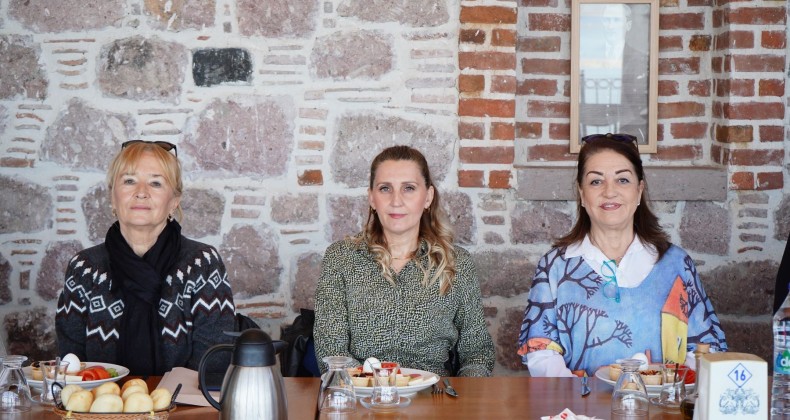 Ayvalıklı kadınlar güçlerini birleştirdi