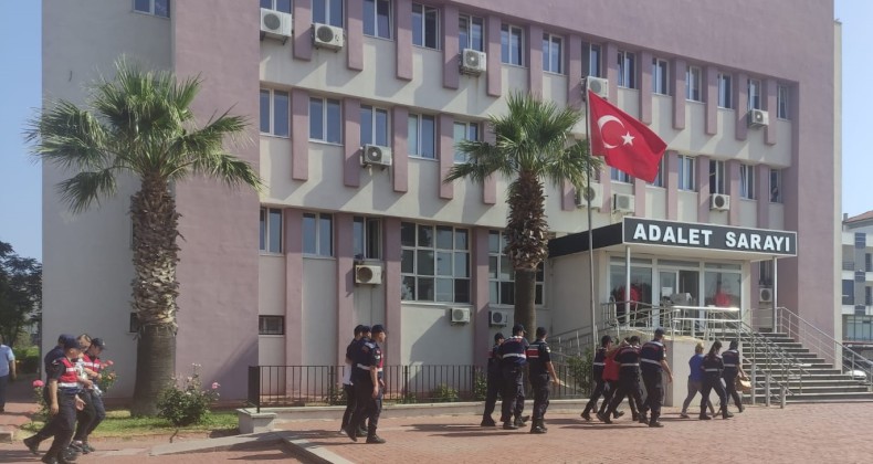 Ayvalık’ta jandarmadan göçmen kaçakçılarına darbe