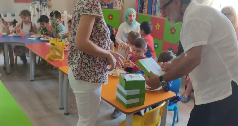 Ayvalık’ta atıksız doğum günü partisi