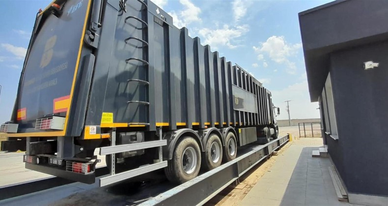 Büyükşehir, bayramda 10 bin ton çöpten 1.300 megavat elektrik üretti