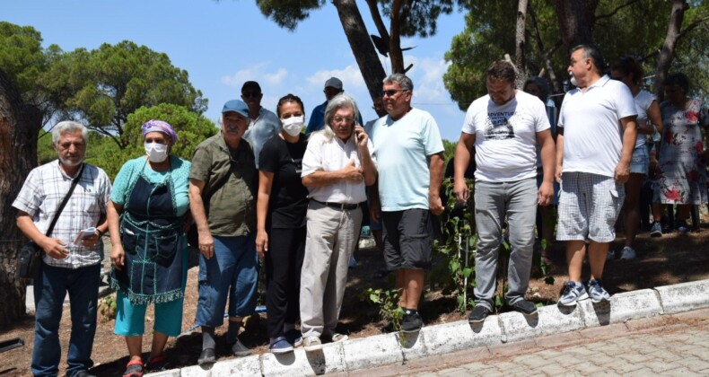 Ayvalık’ta Pir Sultan’dan aşure payı