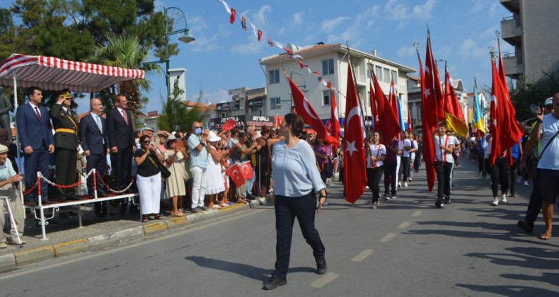 Ayvalık’ta “zafer” coşkusu