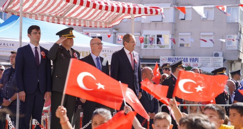 Altınova’da kurtuluşun 100. yıl coşkusu
