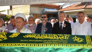 Süleyman Ok gözyaşlarıyla son yolculuğuna uğurlandı
