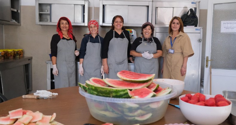 KOOPERATİF MUTFAĞINDA KIŞ HAZIRLIKLARI