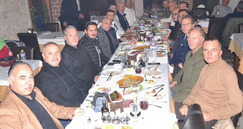 ATO MECLİSİ UYUMLU ÇALIŞMALARIYLA GÖZ DOLDURUYOR