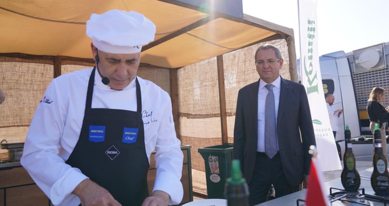ÜNLÜ ŞEFLERDEN TADIM TABAKLARI