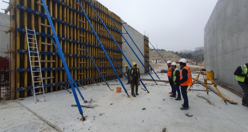 <strong>BÜYÜKŞEHİR’DE ÇALIŞMALAR TAM GAZ DEVAM EDİYOR</strong>