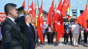 AYVALIK’TA ATATÜRK VE 19 MAYIS COŞKUSU