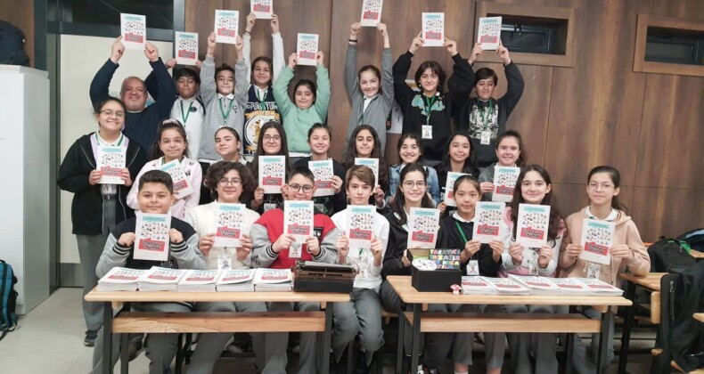 BALIKESİRLİ YAZAR ÖĞRENCİLERİYLE İSTANBUL’U OKUDU